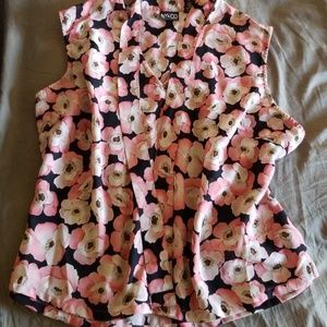 🌺 beautiful sleeveless blouse 🌺